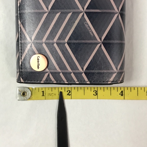 Pink Gradient Long Wallet - Picture 2 of 4